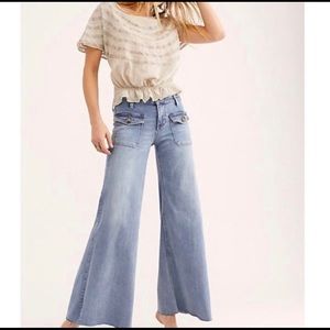 NWT Free People Palma Indigo Wide Leg Jean Raw Hem